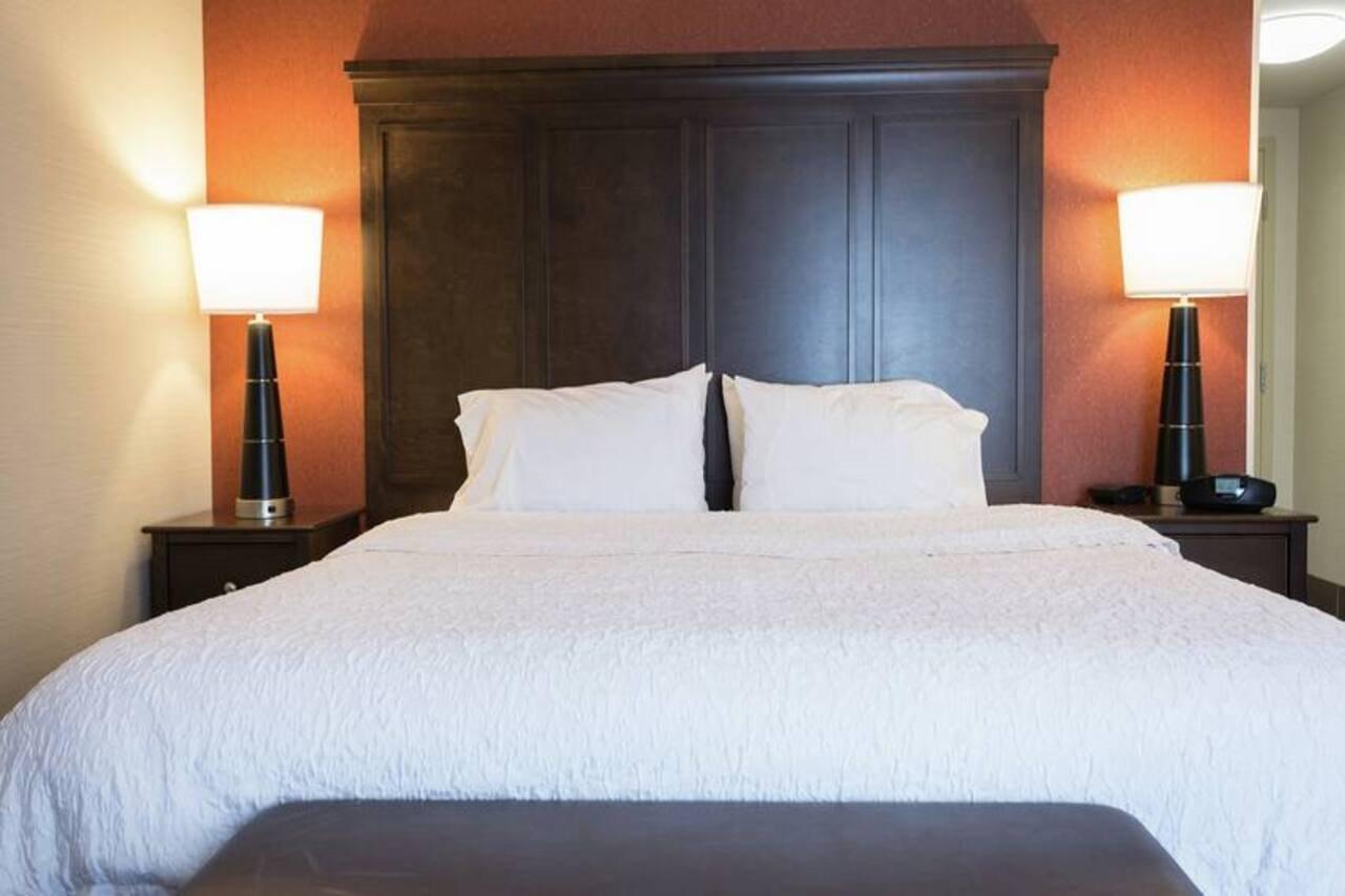 Hampton Inn By Hilton Elliot Lake Ontario Canada Esterno foto